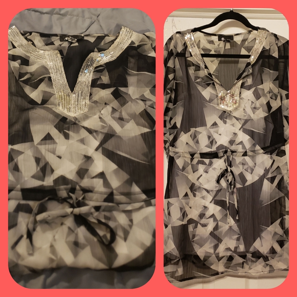 Black and white sheer tunic